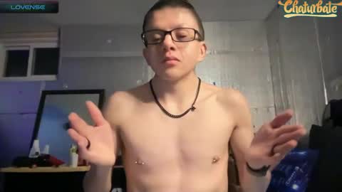 Snapshot of robertcicijr21 chatting on 02/05/25, 02:08 Robert Cici Jr. online show from 02/05/25, 02:08