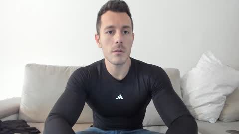 roberto4ever online show from 02/16/25, 10:54