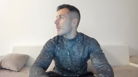 roberto4ever online show from 10/03/25, 01:52