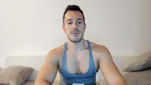 roberto4ever online show from 10/12/25, 05:17