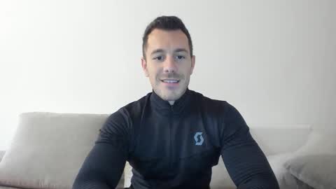 roberto4ever online show from 11/22/25, 10:47