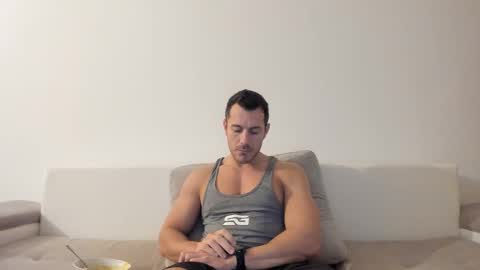 roberto4ever online show from 11/24/25, 05:18