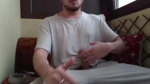 Snapshot of roberto_twink1 chatting on 12/07/24, 11:29 Roberto online show from 12/07/24, 11:29