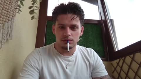 Roberto online show from 05/18/26, 06:08