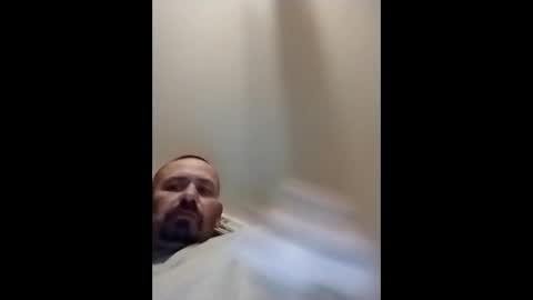 Snapshot of robertsaiz4200 chatting on 03/08/25, 05:17 robertsaiz4200 online show from 03/08/25, 05:17