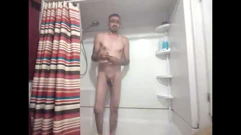 Snapshot of robertsaiz4200 chatting on 02/17/26, 01:57 robertsaiz4200 online show from 02/17/26, 01:57