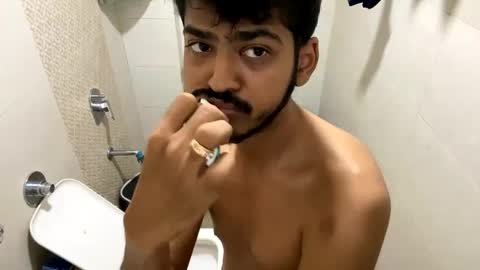 Robertsalia online show from 12/26/24, 04:10