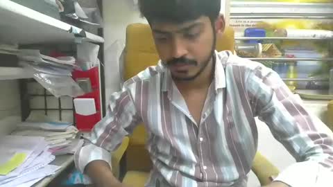 Snapshot of robertsalia220 chatting on 02/07/25, 10:50 Robertsalia online show from 02/07/25, 10:50