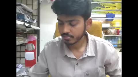 Robertsalia online show from 11/29/25, 11:57