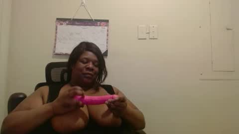 robertswhitney52 online show from 01/14/26, 01:55