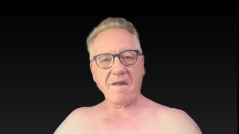 Snapshot of roberttherabbit chatting on 09/20/25, 11:22 RobertTheRabbit online show from 09/20/25, 11:22