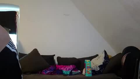 Snapshot of robertxxxpo chatting on 03/03/26, 08:31 Zenek online show from 03/03/26, 08:31