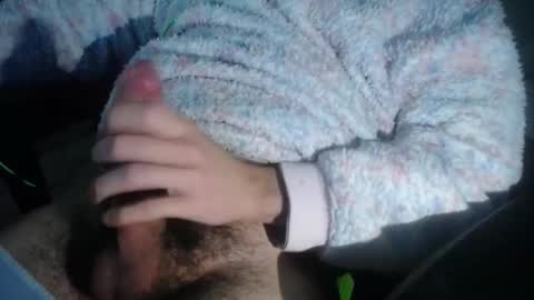 Snapshot of roberunxx chatting on 12/15/25, 11:03 Rober online show from 12/15/25, 11:03