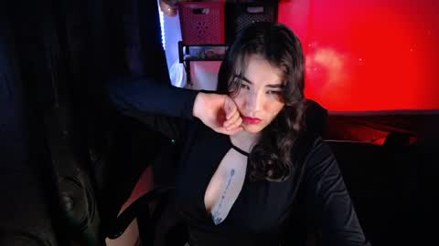 Robin online show from 04/10/26, 11:26