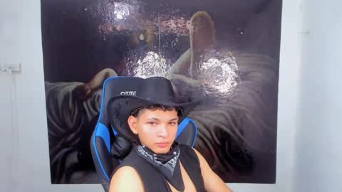 Snapshot of robin_lenox chatting on 12/03/24, 12:38 Robin online show from 12/03/24, 12:38