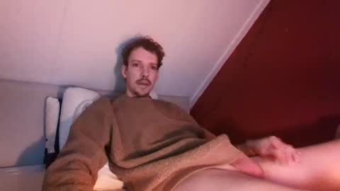 Robin online show from 12/15/24, 12:49