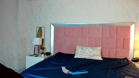 robin D online show from 02/11/26, 12:21