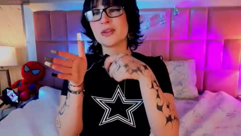 robin D online show from 04/15/26, 01:18