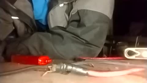 Snapshot of robincom23 chatting on 02/05/26, 02:22 R online show from 02/05/26, 02:22