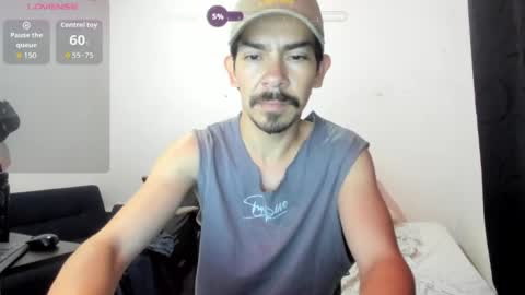 Robin online show from 05/23/26, 01:44