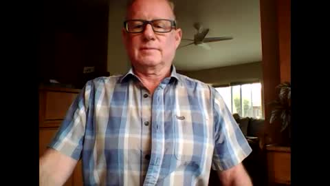 robo0000 online show from 09/29/25, 06:57