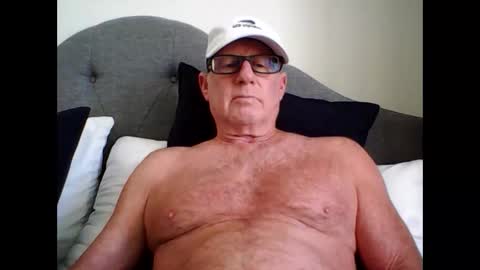 robo0000 online show from 04/03/26, 07:45