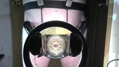 Robodickmilker online show from 02/04/25, 09:52