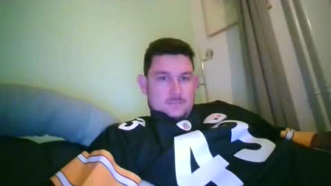 Snapshot of robtheman94 chatting on 10/17/25, 02:59 Robin online show from 10/17/25, 02:59