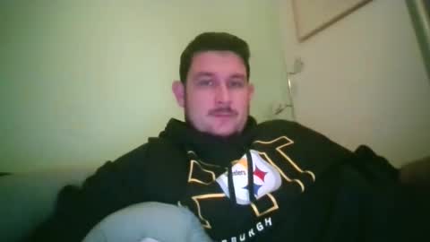 Snapshot of robtheman94 chatting on 12/14/25, 10:36 Robin online show from 12/14/25, 10:36