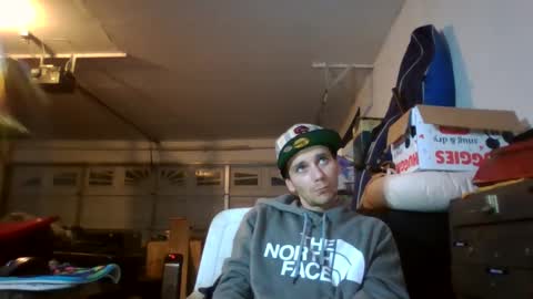 Rob witha 8 online show from 01/31/25, 06:46