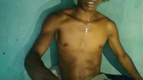 Snapshot of rocardo1510 chatting on 02/17/25, 06:59 rocardo1510 online show from 02/17/25, 06:59