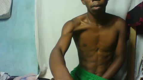 Snapshot of rocardo1510 chatting on 02/25/25, 01:41 rocardo1510 online show from 02/25/25, 01:41