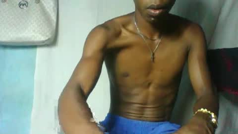 Snapshot of rocardo1510 chatting on 03/04/25, 04:41 rocardo1510 online show from 03/04/25, 04:41