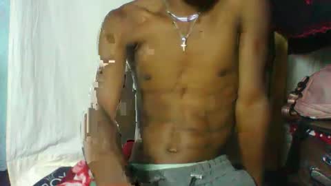 Snapshot of rocardo1510 chatting on 03/10/25, 03:30 rocardo1510 online show from 03/10/25, 03:30