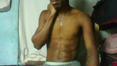 Snapshot of rocardo1510 chatting on 03/10/25, 06:56 rocardo1510 online show from 03/10/25, 06:56