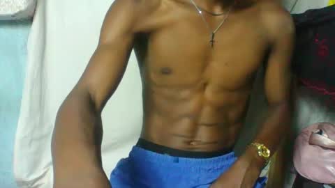 Snapshot of rocardo1510 chatting on 03/12/25, 06:00 rocardo1510 online show from 03/12/25, 06:00