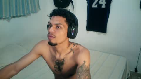 Rocco online show from 11/13/25, 02:32