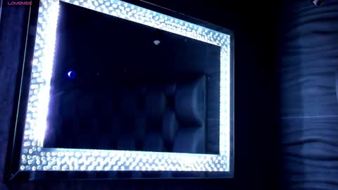 rocco_santos online show from 10/05/25, 12:14