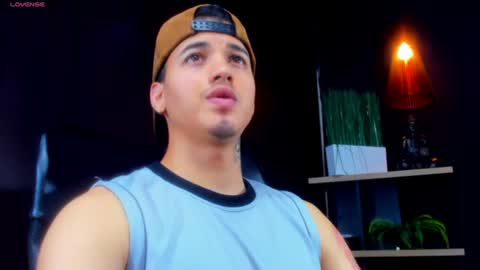 Snapshot of rocco_santos chatting on 07/08/26, 11:09 rocco_santos online show from 07/08/26, 11:09