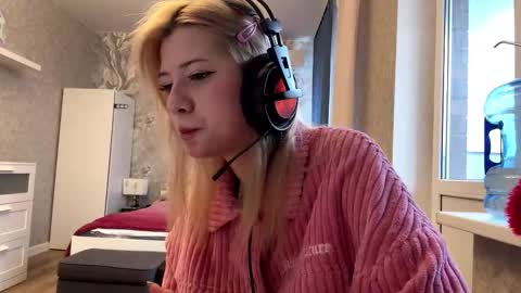 Anny online show from 02/08/26, 10:07