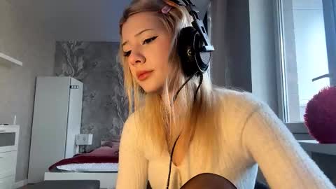 Anny online show from 02/13/26, 11:06