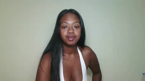 rochellinah online show from 05/02/26, 12:15