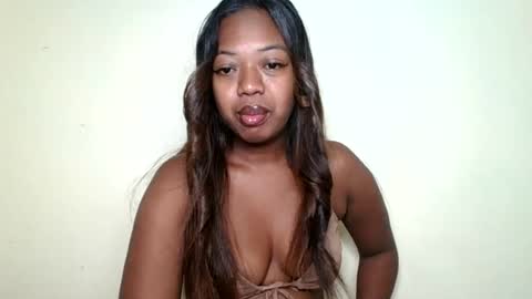 Snapshot of rochellinah chatting on 07/23/26, 11:52 rochellinah online show from 07/23/26, 11:52