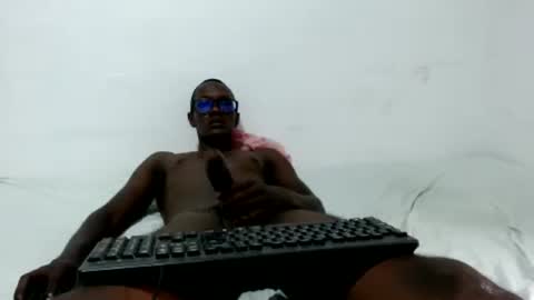 Bastin online show from 03/12/26, 06:36