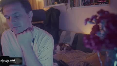 Snapshot of rocketbunnyxxx chatting on 09/19/25, 04:29 Rocket Bunny online show from 09/19/25, 04:29