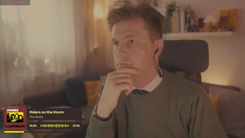 Snapshot of rocketbunnyxxx chatting on 10/06/25, 11:29 Rocket Bunny online show from 10/06/25, 11:29