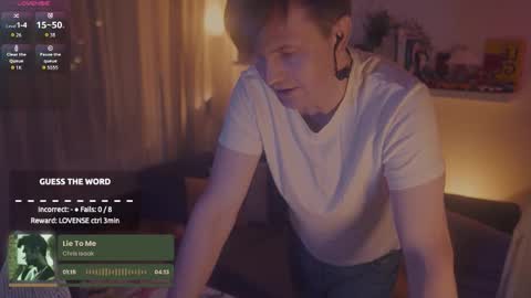 Snapshot of rocketbunnyxxx chatting on 10/25/25, 10:04 Rocket Bunny online show from 10/25/25, 10:04