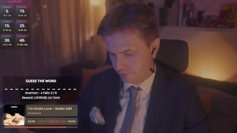 Snapshot of rocketbunnyxxx chatting on 10/26/25, 06:03 Rocket Bunny online show from 10/26/25, 06:03