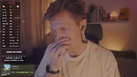 Snapshot of rocketbunnyxxx chatting on 10/29/25, 03:09 Rocket Bunny online show from 10/29/25, 03:09