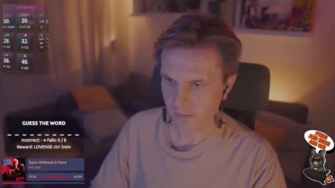 Snapshot of rocketbunnyxxx chatting on 11/18/25, 06:45 Rocket Bunny online show from 11/18/25, 06:45